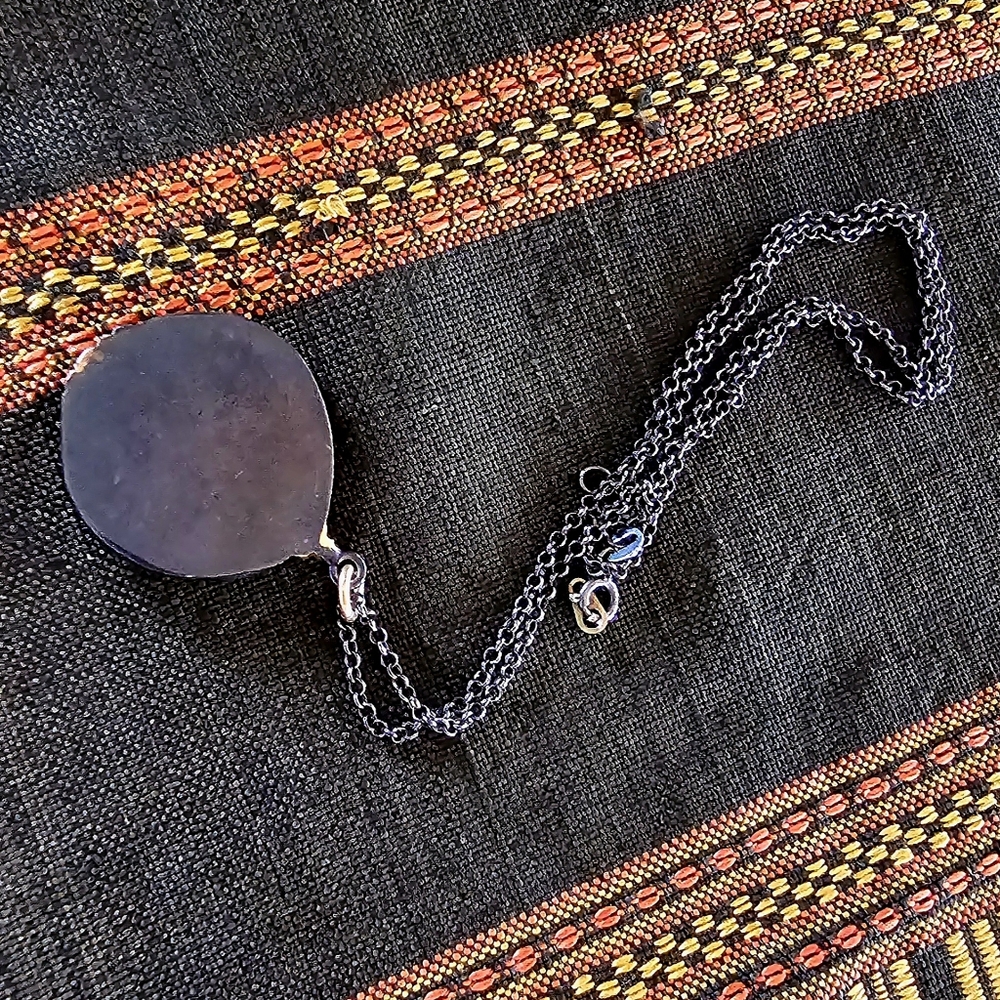 Change things up with a look back to the famed civilization of ancient Greece! - Picture 3 of 4